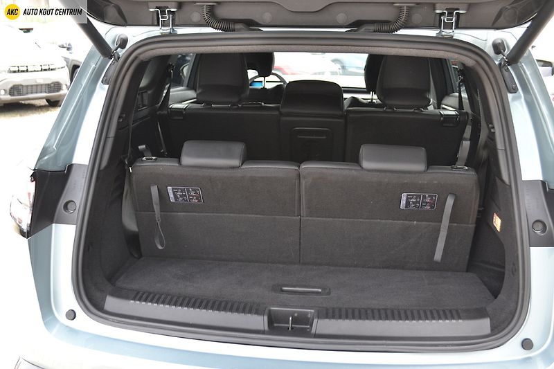 Renault Espace techno full hybrid E-Tech 200 - fotka 19 z 64