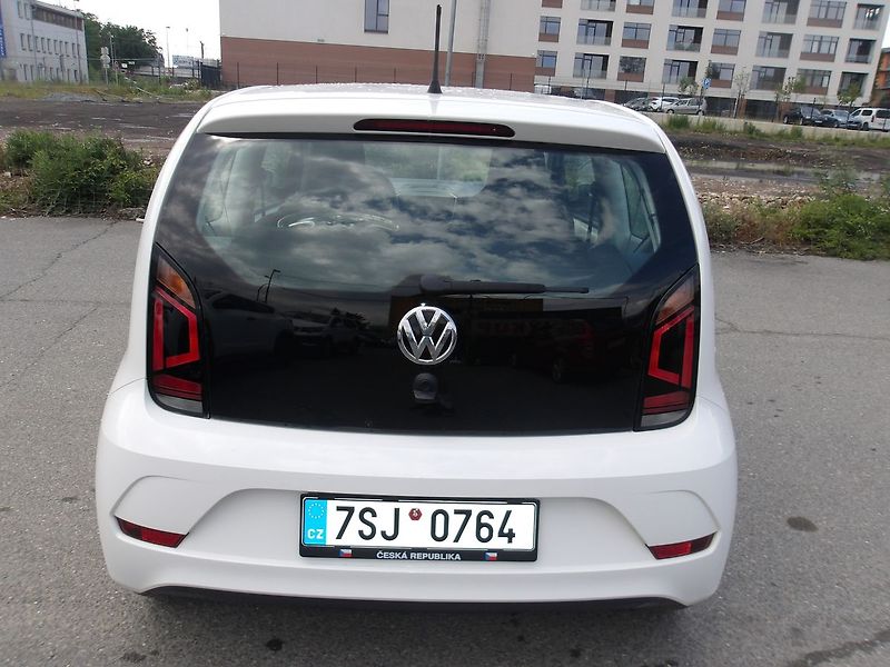 Volkswagen up! 1,0i Výbava Pěkny ! - fotka 10 z 21