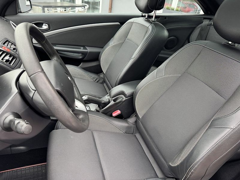 Renault Mégane (2011) 1.4TCe Navi Digi Klima - fotka 21 z 45