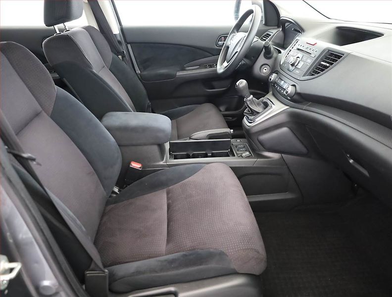 Honda CR-V (2015) 1.6 i-DTEC, Serv.kniha - fotka 7 z 18