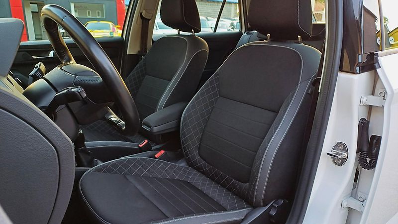 Škoda Fabia combi TSI 70kW-NAVIGACE-TZ-DPH - fotka 23 z 50