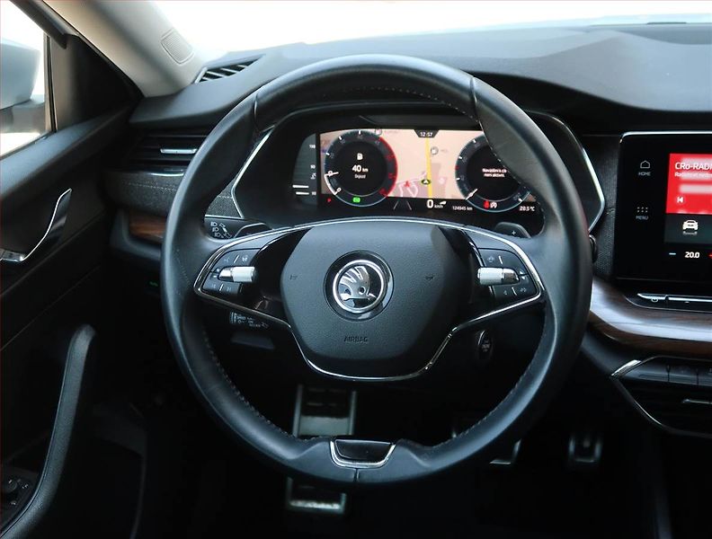 Škoda Octavia (2023) Scout 2.0 TDI - fotka 16 z 27