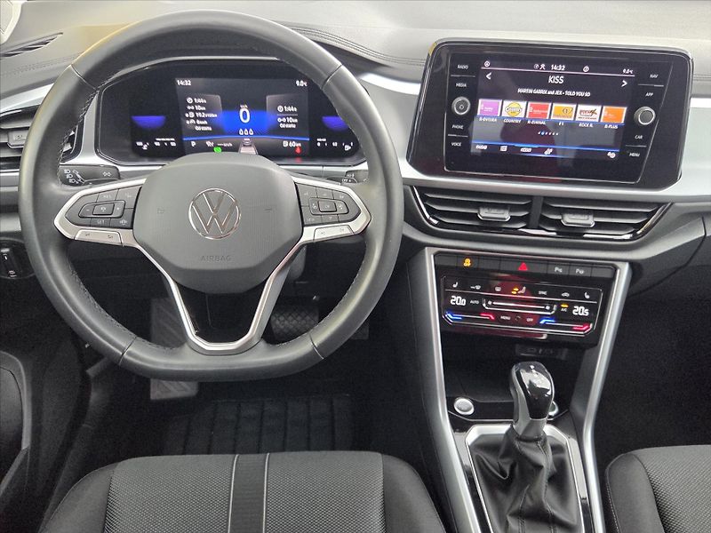 Volkswagen T-Roc 1,5 TSi 110kW DSG Life Tov.zár - fotka 12 z 22