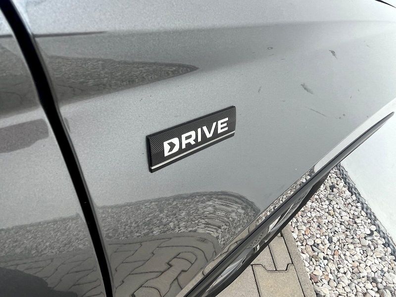 Škoda Karoq (2025) Drive 1,5TSI / 110kW M6F - fotka 27 z 29