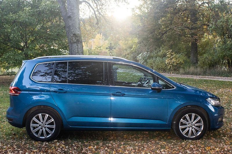 Volkswagen Touran 2.0 TDI, 110kW - fotka 4 z 45