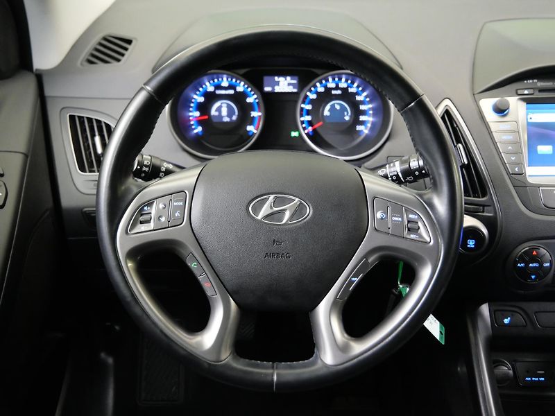 Hyundai ix35 - fotka 16 z 24