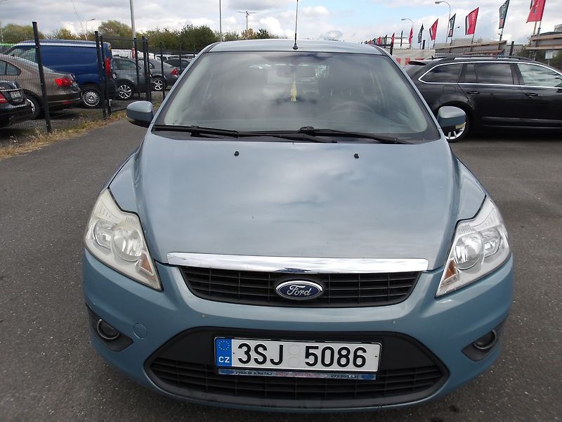 Ford Focus 2,0TDCi 100kW - fotka 6 z 37