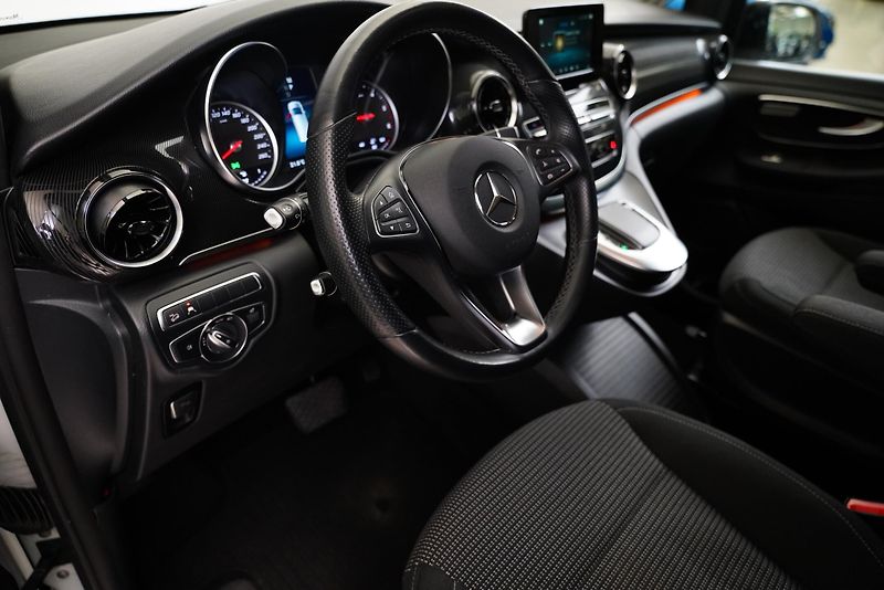Mercedes-Benz Třídy V - fotka 14 z 29