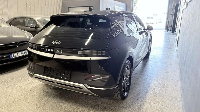 Hyundai Ioniq 5 (2021) Style 73kWh,REZERVOVÁNO - fotka 14 z 45