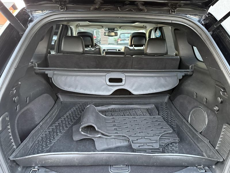 Jeep Grand Cherokee (2012) 3.0CRDi  OVERLAND! 178tKM!! - fotka 9 z 21