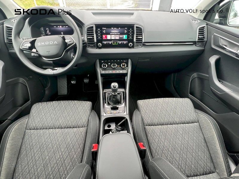 Škoda Karoq (2025) Top Selection 1.5TSi 110kW 6°m - fotka 5 z 31