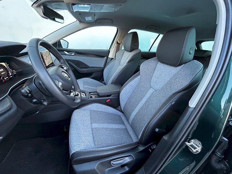 Škoda Octavia (2025) Combi 1.5 TSI 110kW MHEV DSG T - fotka 26 z 35