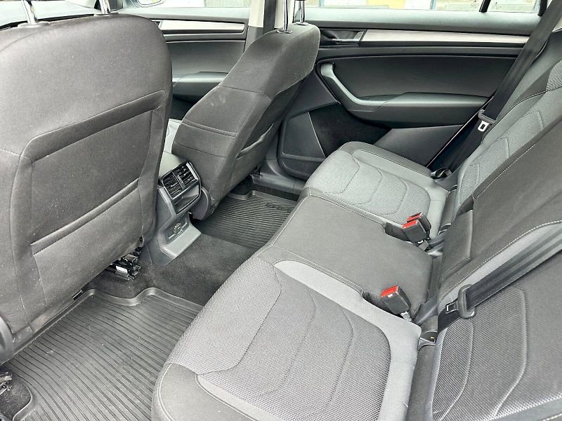 Škoda Kodiaq (2021) 2.0 TDI 110 kW Ambition 4x4 DS - fotka 21 z 25