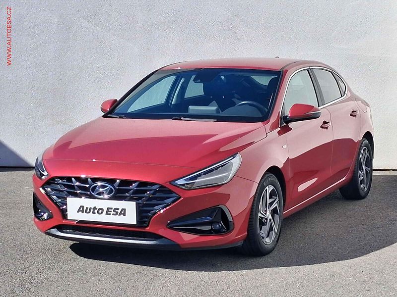 Hyundai i30 (2021) 1.5 T-GDi, 1.maj,ČR, Smart - fotka 3 z 17