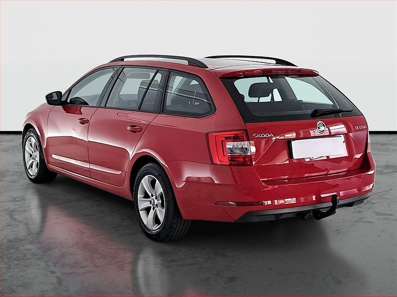 Škoda Octavia (2019) Ambition 1.6 TDI, Tempomat - fotka 4 z 17