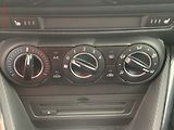 Mazda 2 (2016) 1.5 D, AC, park.čidla - náhled 16