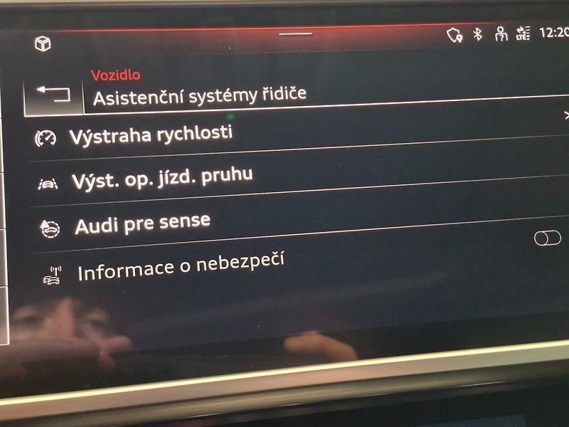 Audi A6 Allroad (2021) 50TDI 210kW 8A QUATTRO - fotka 25 z 47