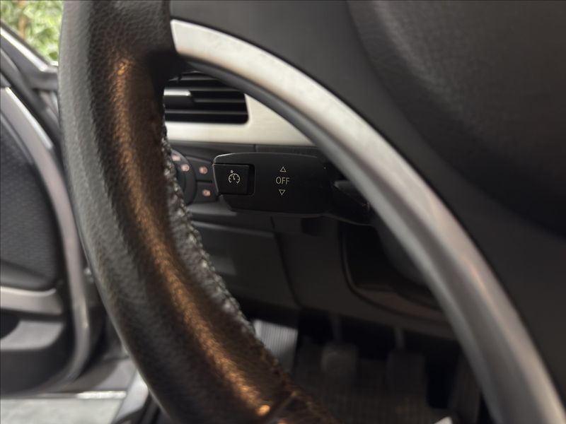 BMW Řada 3 2,0   i 125KW ANGEL NAVI TEMPO - fotka 10 z 26
