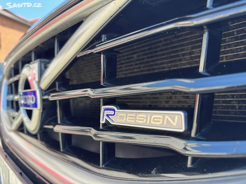 Volvo S60 2.4D5 R-Design servis.historie - fotka 24 z 30