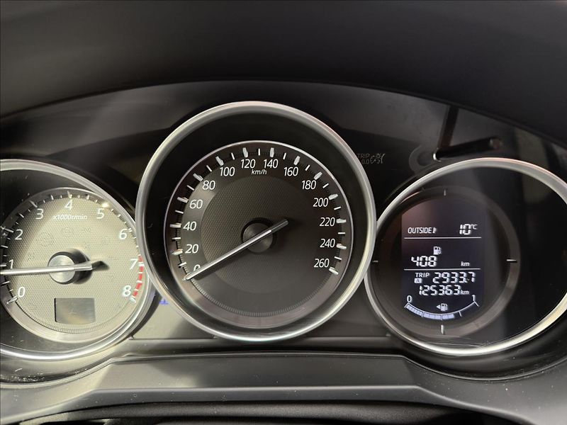 Mazda 6 2,0 - fotka 15 z 22