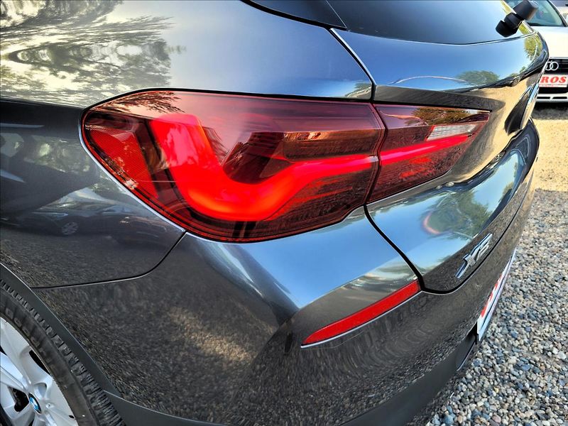 BMW X2 xDrive25e,4x4,navi,kůže - fotka 43 z 50