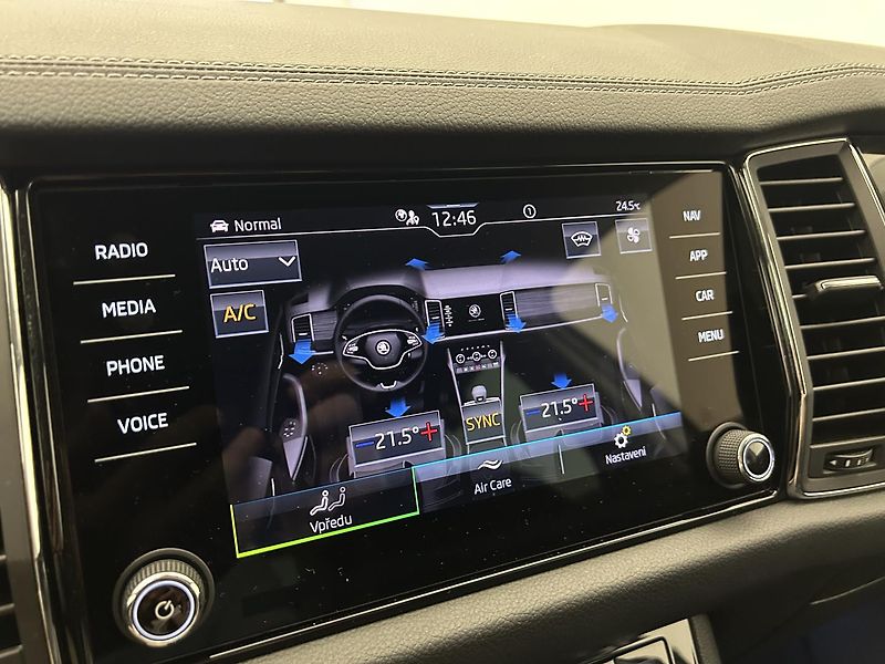 Škoda Kodiaq 2.0 TDI 4x4 L & K - fotka 20 z 32