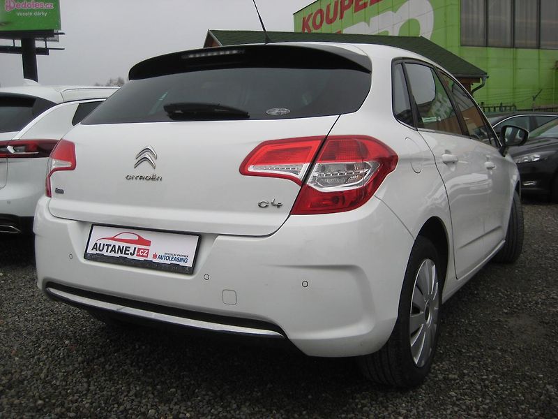 Citroën C4 1.6 HDi 84 kW 1maj. ČR DPH !!! - fotka 9 z 23