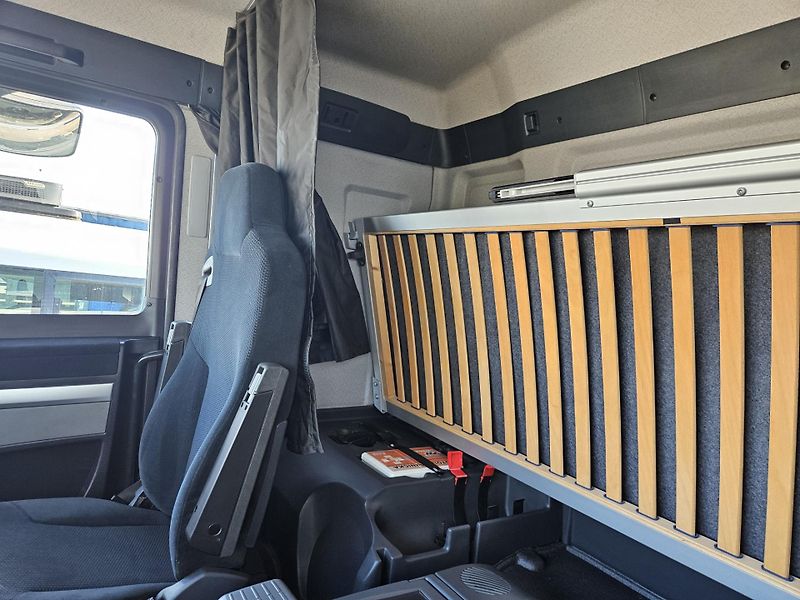 MAN TGX 26.440 valník + HR HIAB XS 288 - fotka 18 z 27