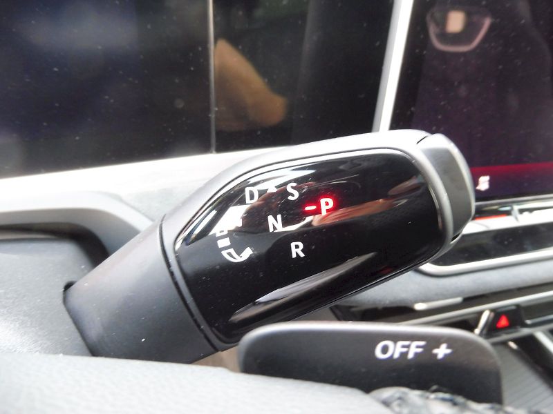 Volkswagen Passat (2026) Variant R-Line 2,0 TDI 110kW D - fotka 17 z 30