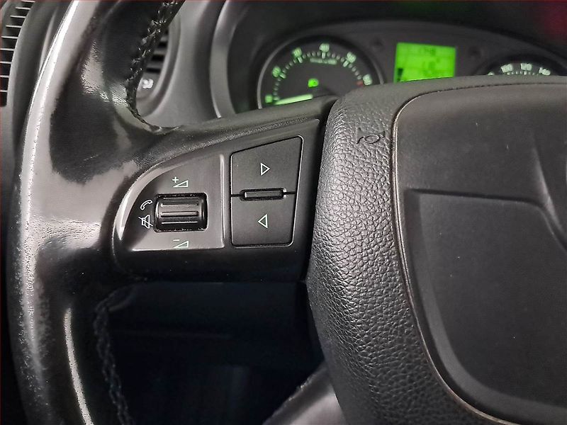 Škoda Fabia (2010) 1.2 TSI - fotka 17 z 18