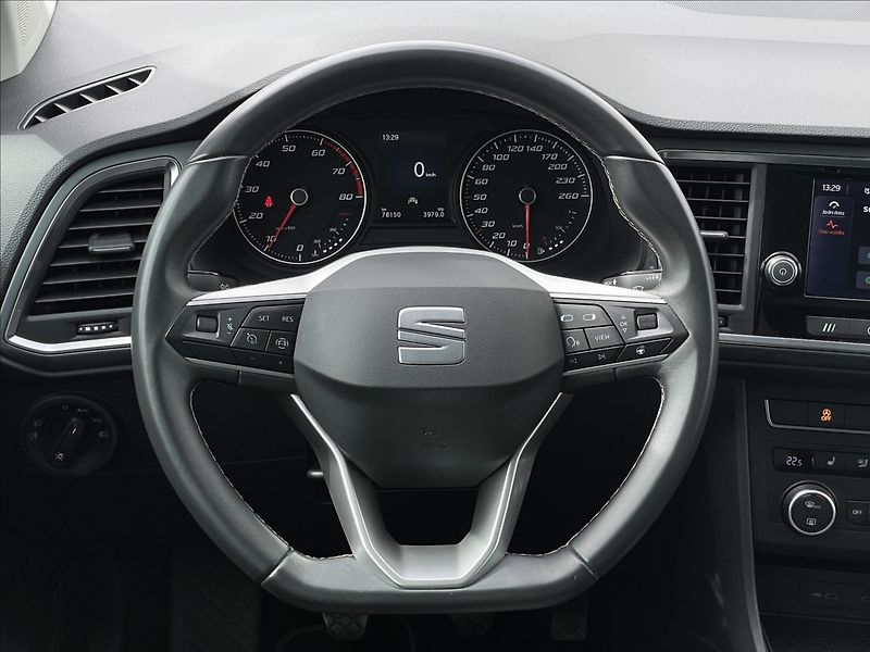 Seat Ateca 1,5 TSI Style Kamera+PDC - fotka 8 z 22