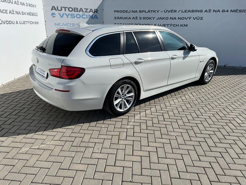 BMW Řada 5 (2012) 520d 135kW F11! ČR! - fotka 4 z 30