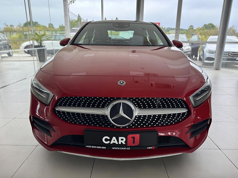 Mercedes-Benz Třídy A 200 AMG AUT*Panorama*Distronic - fotka 3 z 39