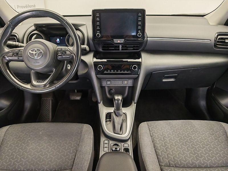 Toyota Yaris Cross 1.5 Hybrid eCVT AWD Comfort - fotka 10 z 31