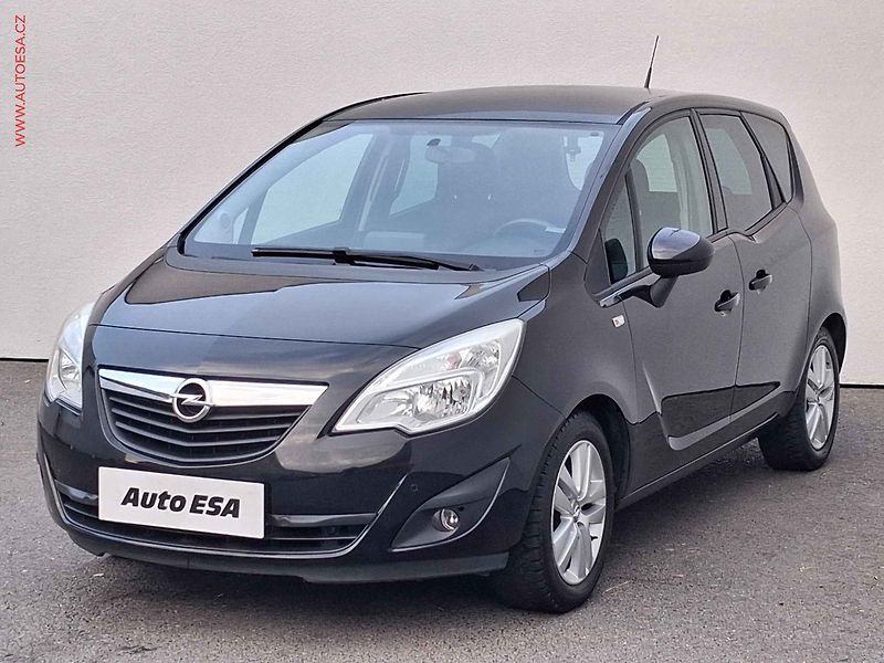 Opel Meriva (2011) 1.4i, ČR, AC, tempo, park - fotka 3 z 17