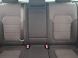 Volkswagen Passat (2013) 2.0 TDI, Automat, Navi - náhled 10