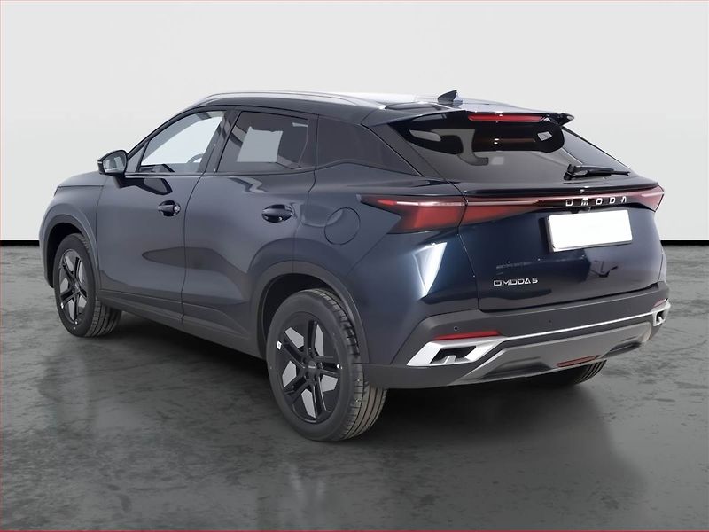 Omoda 5 (2026) 1.6 T, Ad. tempomat - fotka 4 z 17