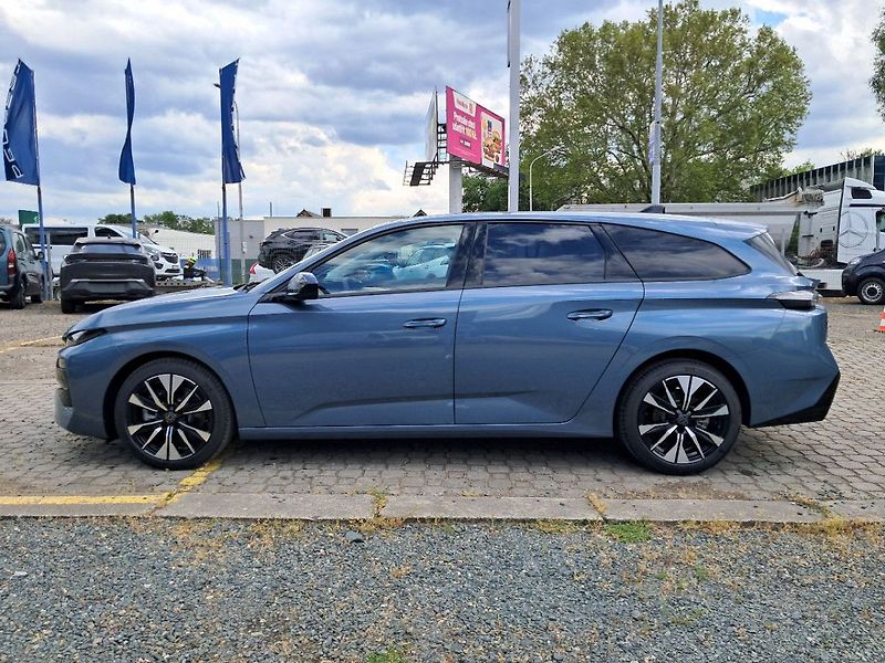 Peugeot 308 SW ALLURE Hybrid 145 e-DCS6 - fotka 8 z 11