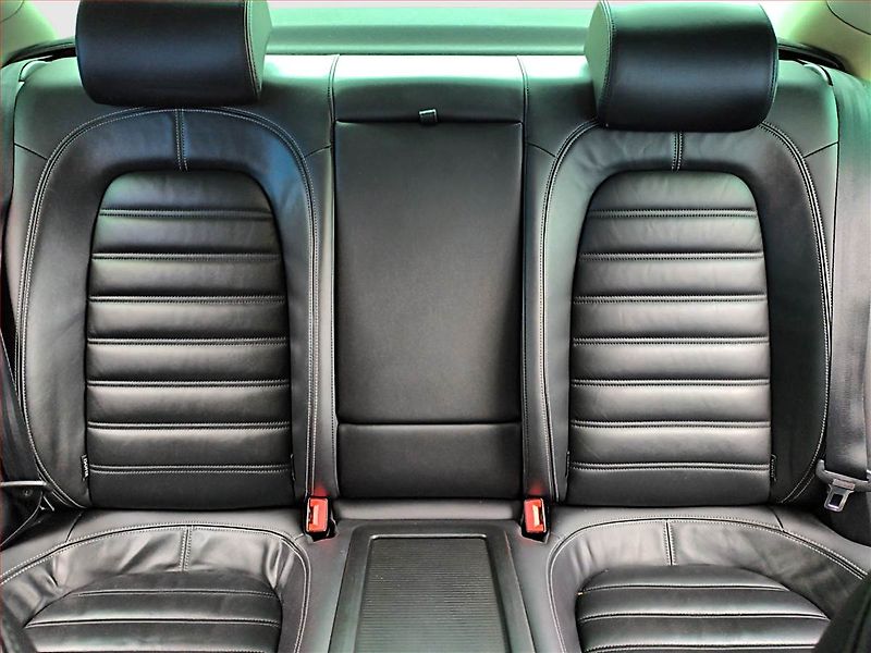 Volkswagen CC (2012) 2.0 TDI, Automat, Navi - fotka 10 z 18