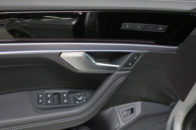 Volkswagen Touareg (2026) NEW Final Edition R Line 210kW - fotka 10 z 50