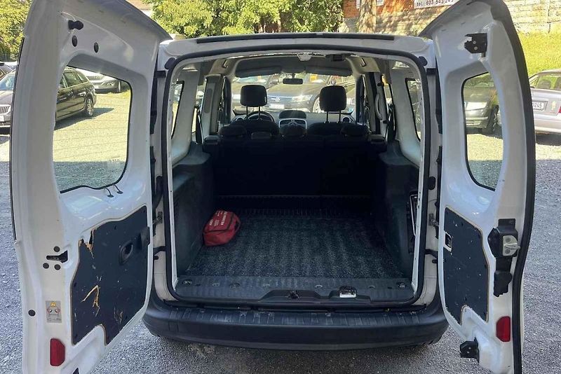 Volkswagen Caddy 2.0 TDi.