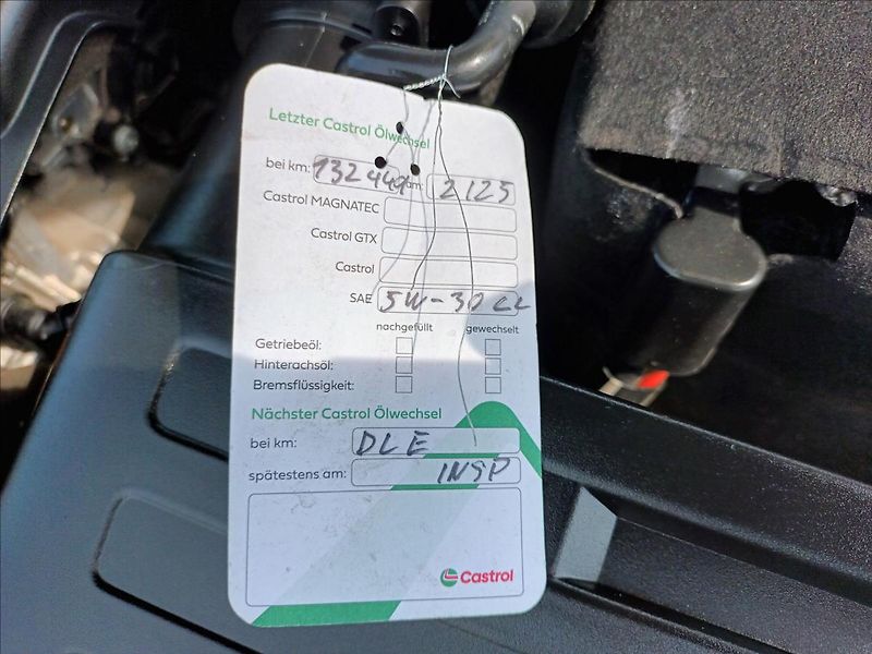 Volkswagen Golf 1,6 TDI, 85KW,ČR,1MAJ,DPH,HIGH - fotka 29 z 43