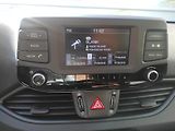 Hyundai i30 1,4DOHC 16V,73kW,Top KM - náhled 14