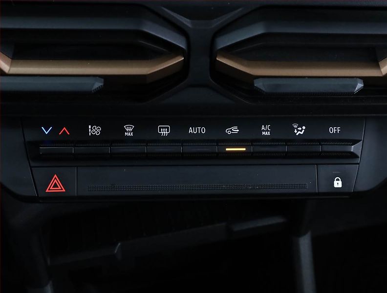 Dacia Duster (2025) Extreme 1.2 TCe - fotka 13 z 19