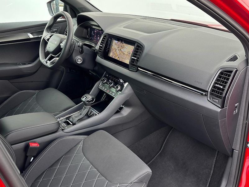 Škoda Karoq SPORTLINE - fotka 9 z 29