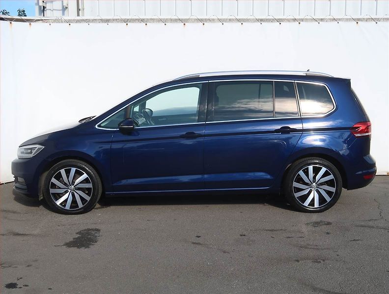 Volkswagen Touran (2020) Comfortline 1.5 TSI - fotka 3 z 22
