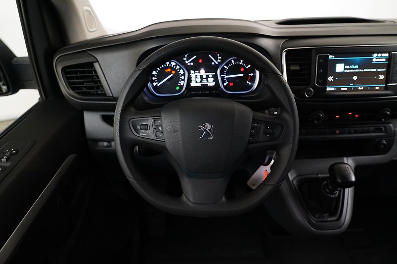 Peugeot Expert - fotka 19 z 28