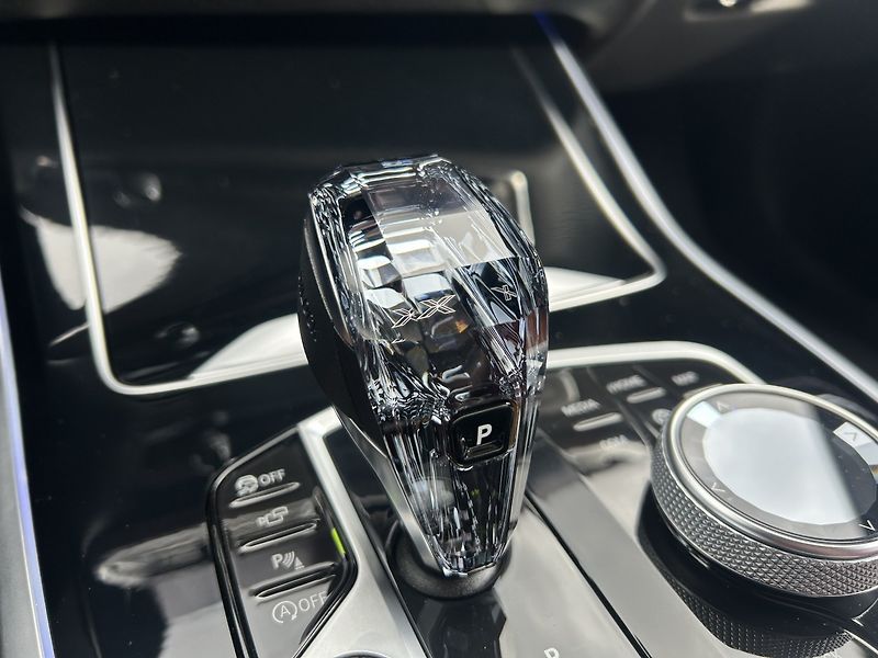 BMW X7 M50D Final Edition 1/100 - fotka 22 z 39