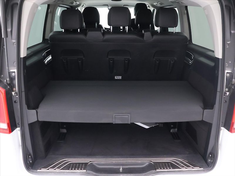 Mercedes-Benz Třídy V 2,0 220d Aut. Avantgarde L DPH - fotka 10 z 35