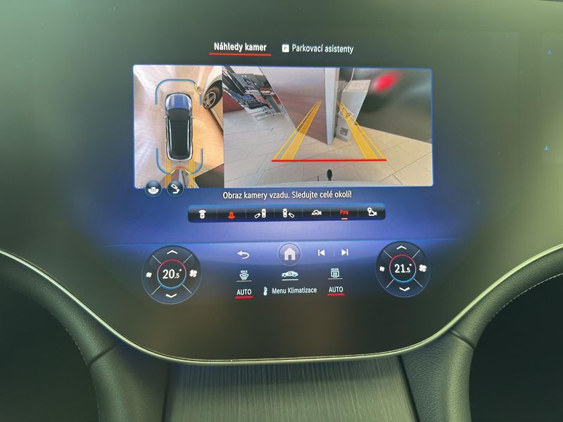 Mercedes-Benz EQS (2023) 580 4MATIC SUV - fotka 17 z 25